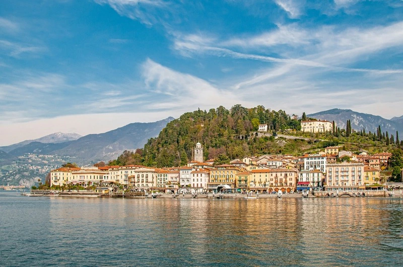 italy lake como village bellagio