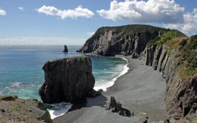 The Best Places to Visit in Canada in Summer: Month-by-Month Guide